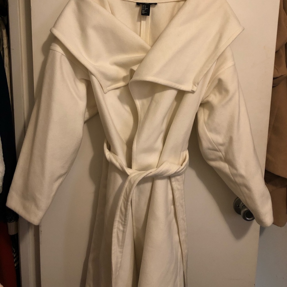 H&M White Winter Peacoat